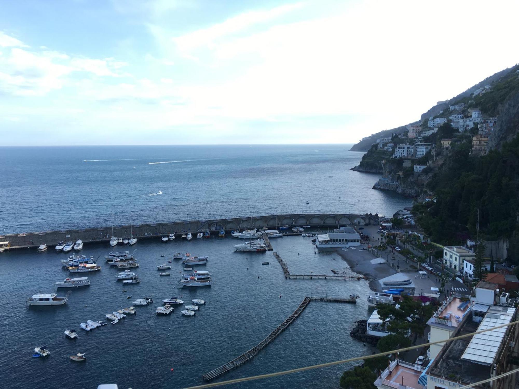 Apartments Amalfi Design Sea View Accessible By 250 Steps Szoba fotó