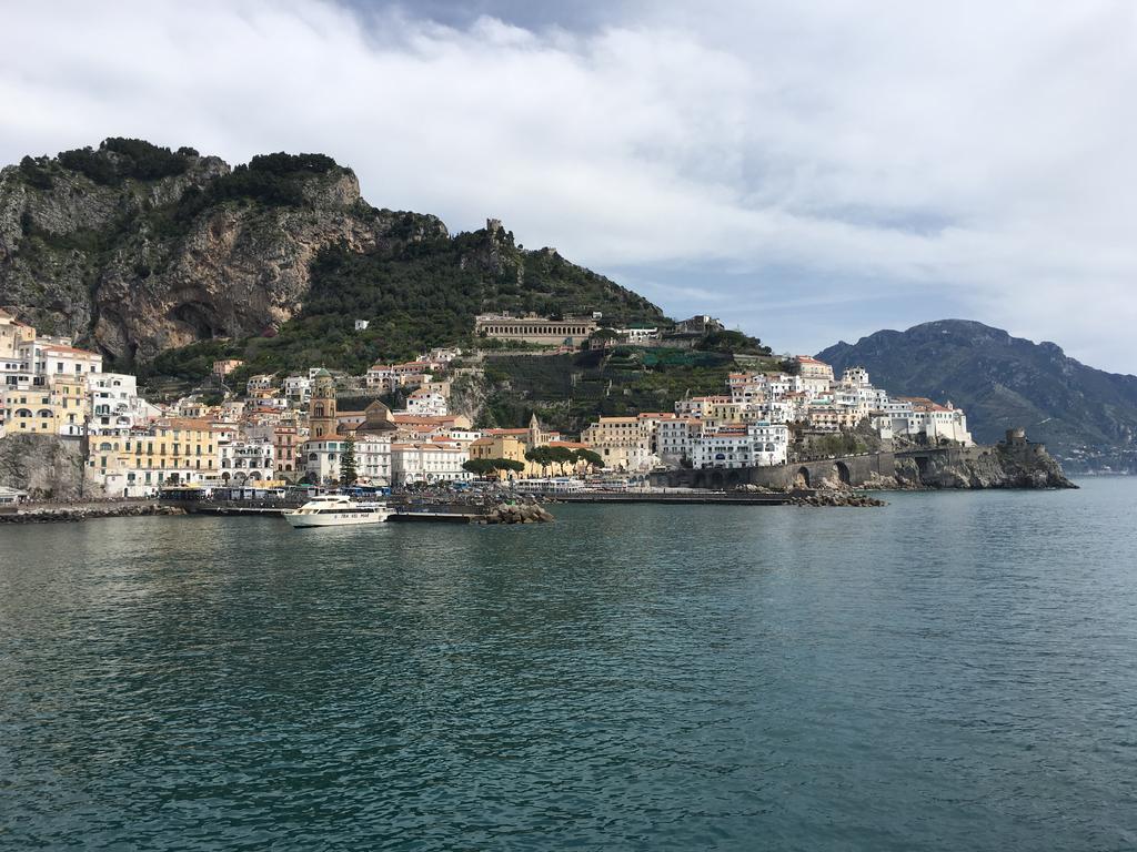 Apartments Amalfi Design Sea View Accessible By 250 Steps Kültér fotó