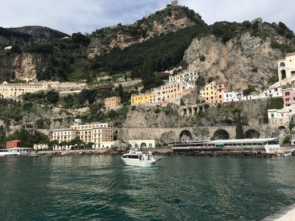 Apartments Amalfi Design Sea View Accessible By 250 Steps Kültér fotó